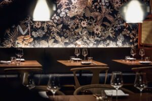 Dining Ruhm Restaurant by Derenko